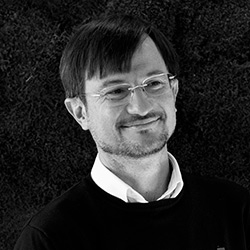 Javier Peña